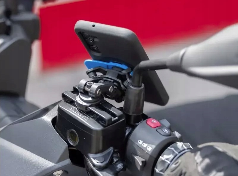 Uchwyt na telefon do pompy hamulca Quad Lock Brake Reservoir - obrazek 3