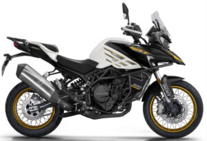 SRT900SX Biały 2026 + Kufry