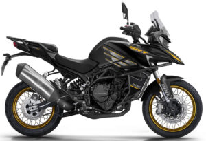 SRT900SX Czarny 2026 + Kufry