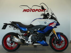 BMW F 900XR