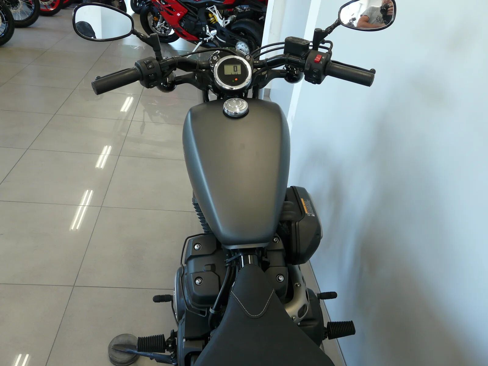 Yamaha XV 950R Bolt 2014r. - obrazek 18