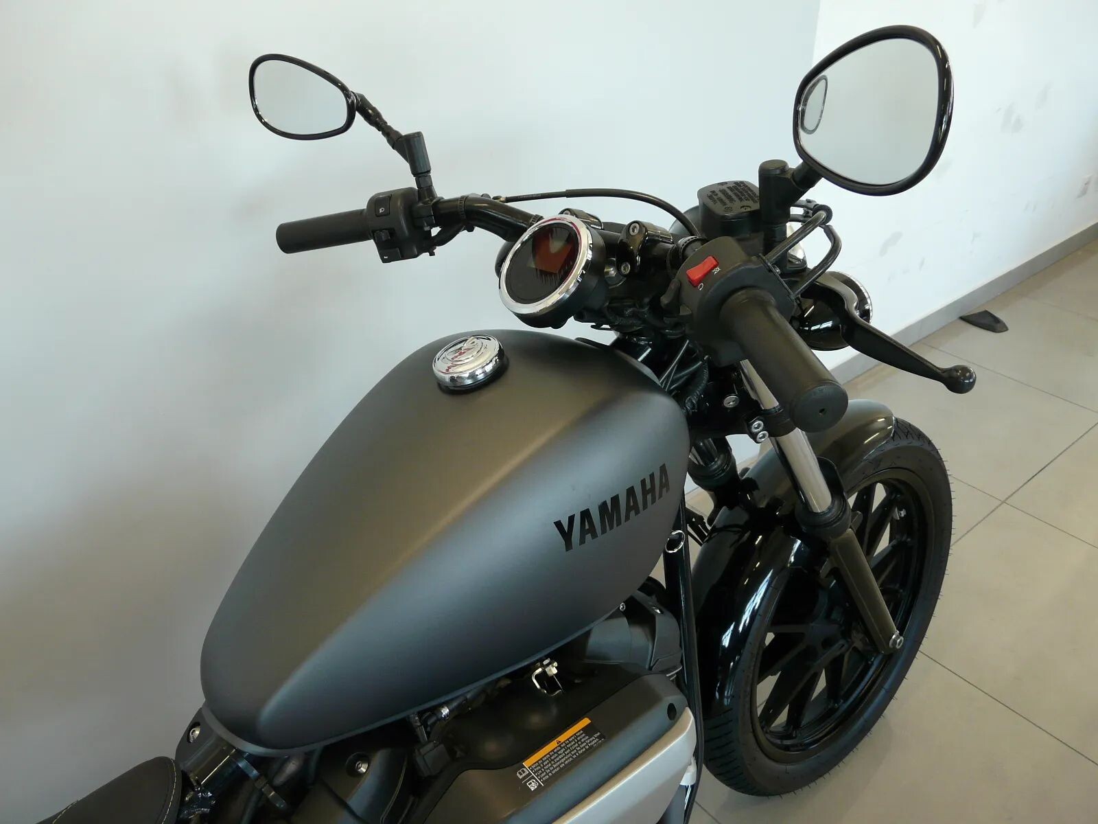 Yamaha XV 950R Bolt 2014r. - obrazek 27