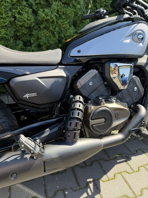QJMOTOR SRV600V Motocykl Demonstracyjny - obrazek 5