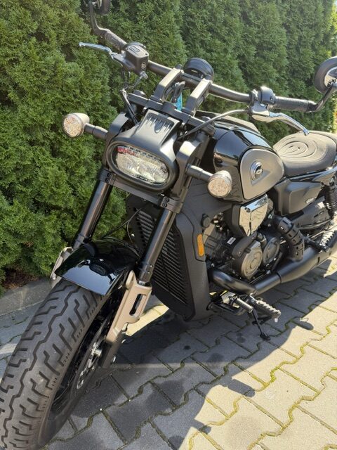 QJMOTOR SRV600V Motocykl Demonstracyjny - obrazek 12