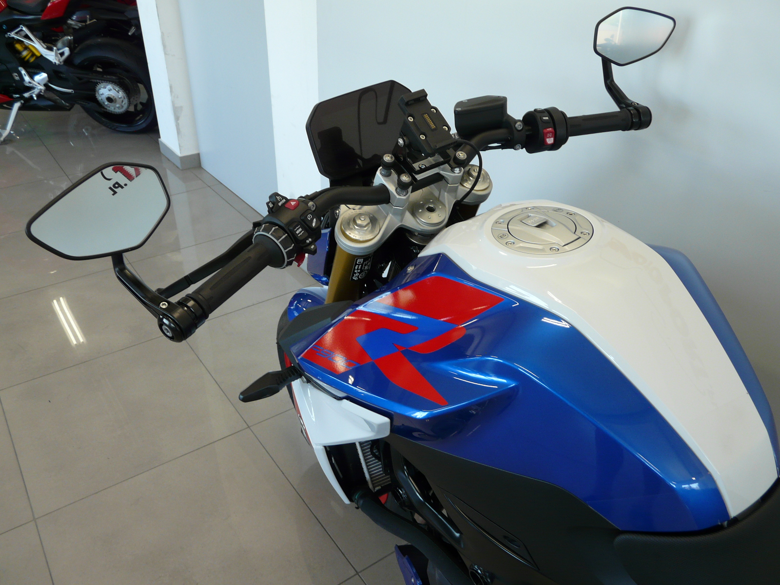 BMW F 900R 2026r. - obrazek 11