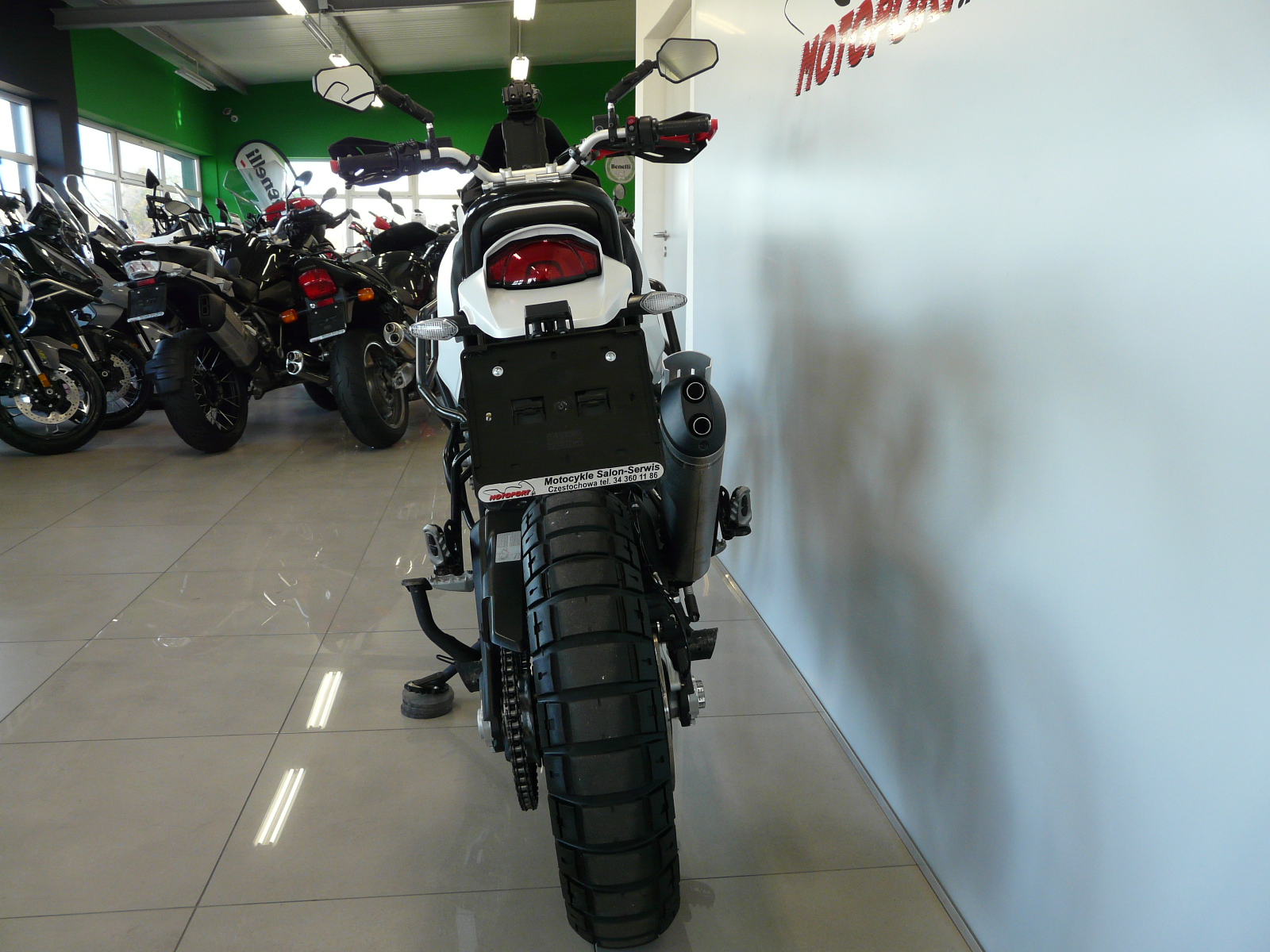 Ducati Desert X 2024r. - obrazek 6