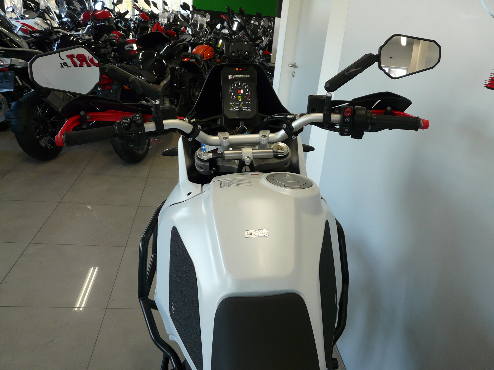 Ducati Desert X 2024r. - obrazek 16