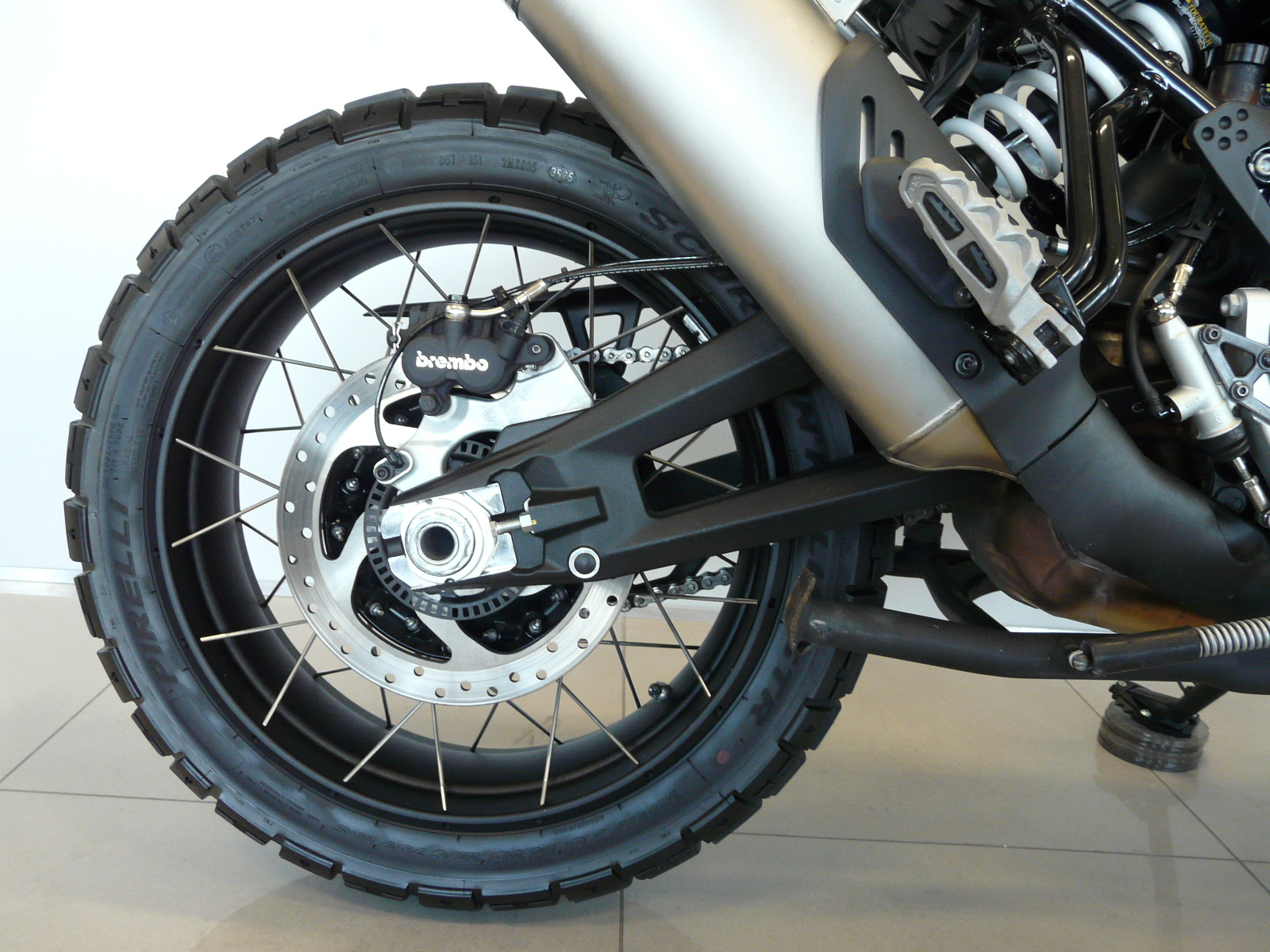 Ducati Desert X 2024r. - obrazek 25
