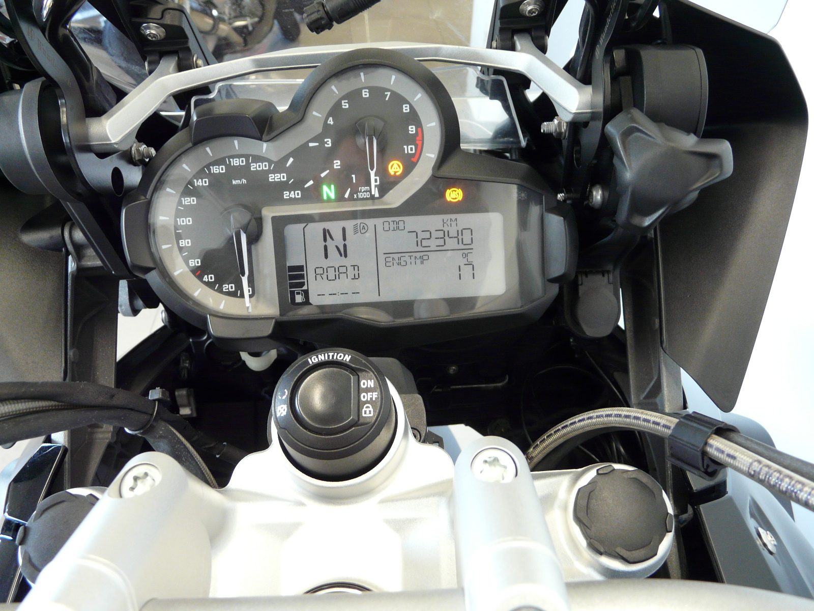 BMW R1200 GS Triple Black 2015r. - obrazek 14